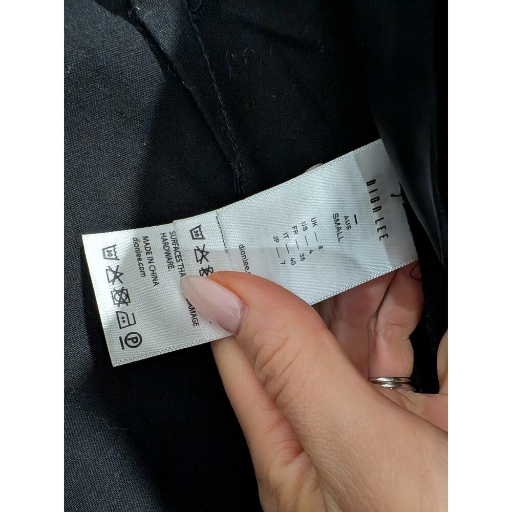 100% Authentic Dion Lee Eyelet Tie Parachute Pants - Size Small - Picture 7 of 9
